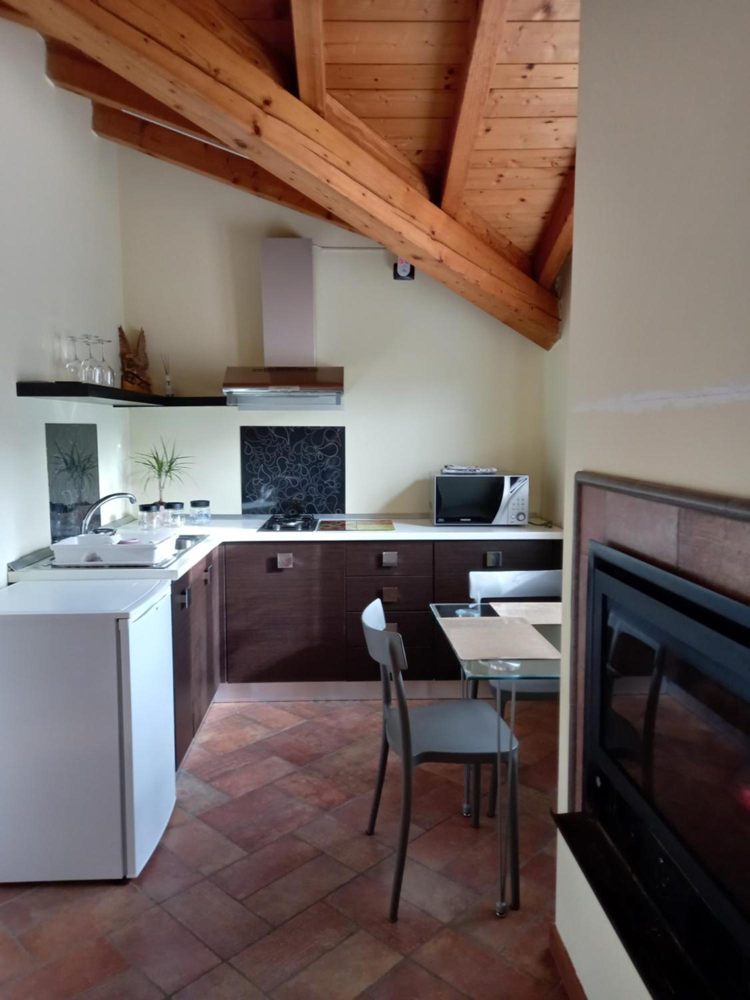 Casa Vacanze Tania Somendenna Esterno foto